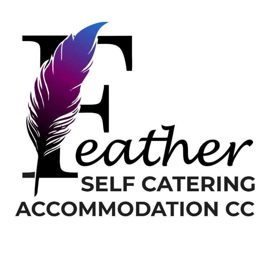 Feather Self Catering Accommodation ウィントフーク エクステリア 写真